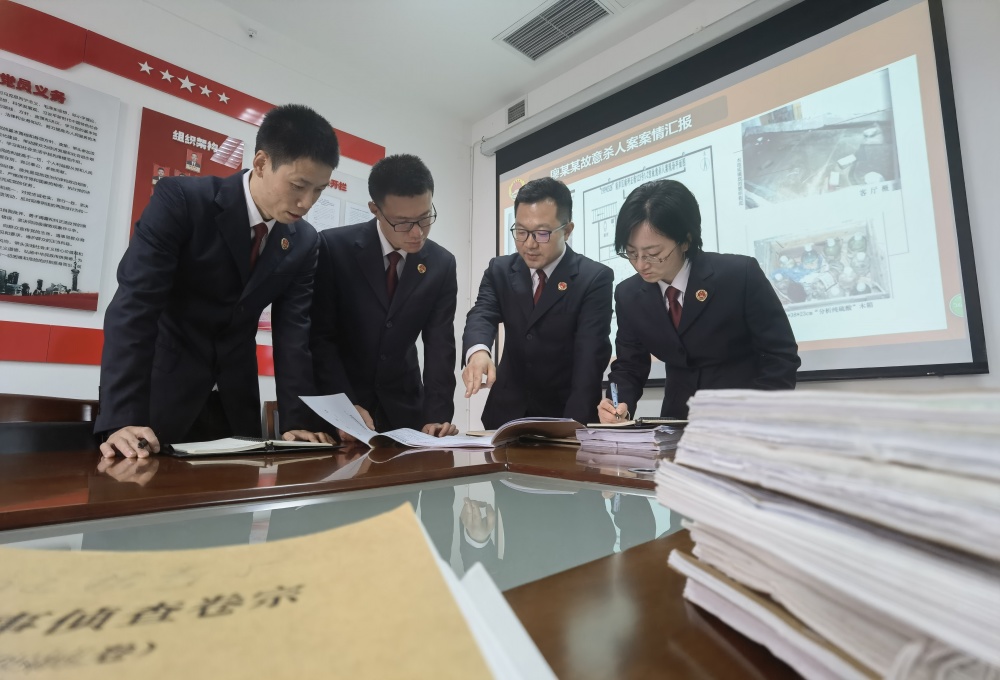 “22、3、5.1、0.7、5”出租屋内几个蹊跷的数字，揭开一起尘封24年的杀人案