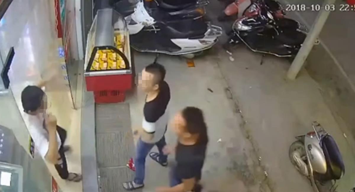 男子被派出所所长堂侄殴打20个月后身亡，案件6年后重审开庭，官方：核心问题是死因