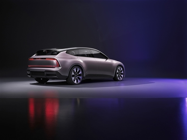 上汽奥迪联合打造！AUDI首款量产车E5 Sportback全球首发
