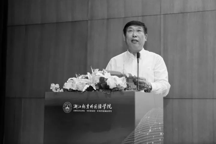 痛心！浙江一高校校长飞机上突发疾病离世，曾为二战在日中国劳工维权长达16年