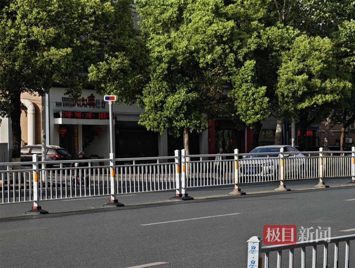 “男子泄愤撞亡一家三口”案今日开庭，检方认为应以危害公共安全罪追究司机刑事责任