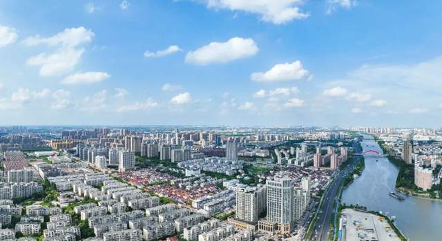 “千亿县”再扩容，这些小城靠什么？