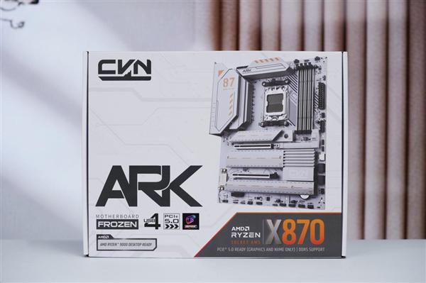 满血释放锐龙性能！七彩虹CVN X870 ARK FROZEN V14方舟图赏