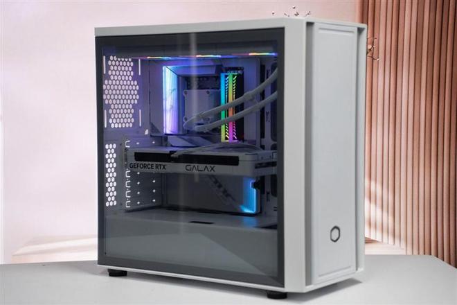 技嘉B650E AORUS STEALTH ICE背插主板评测：美貌与实力并存 锐龙9000最美座驾