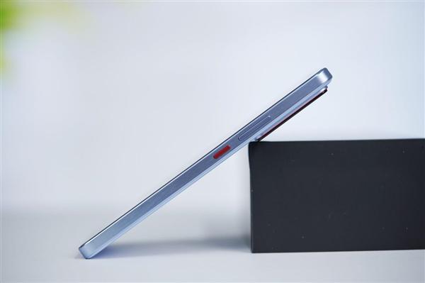 最冷天玑9400+手机！真我GT7图赏