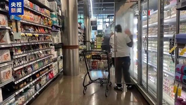 滥施关税自食恶果：美国将面临商品短缺，引发全民生存焦虑