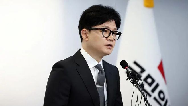都这时候了，尹锡悦还在“加戏”