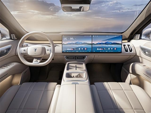 家用 SUV 深蓝 S09成家庭出行新宠？三天大订数千台为哪般？