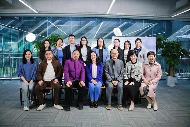 拾级而上 向光向阳——2025「心阶讲堂」跨界启幕，共筑青少年心理韧性