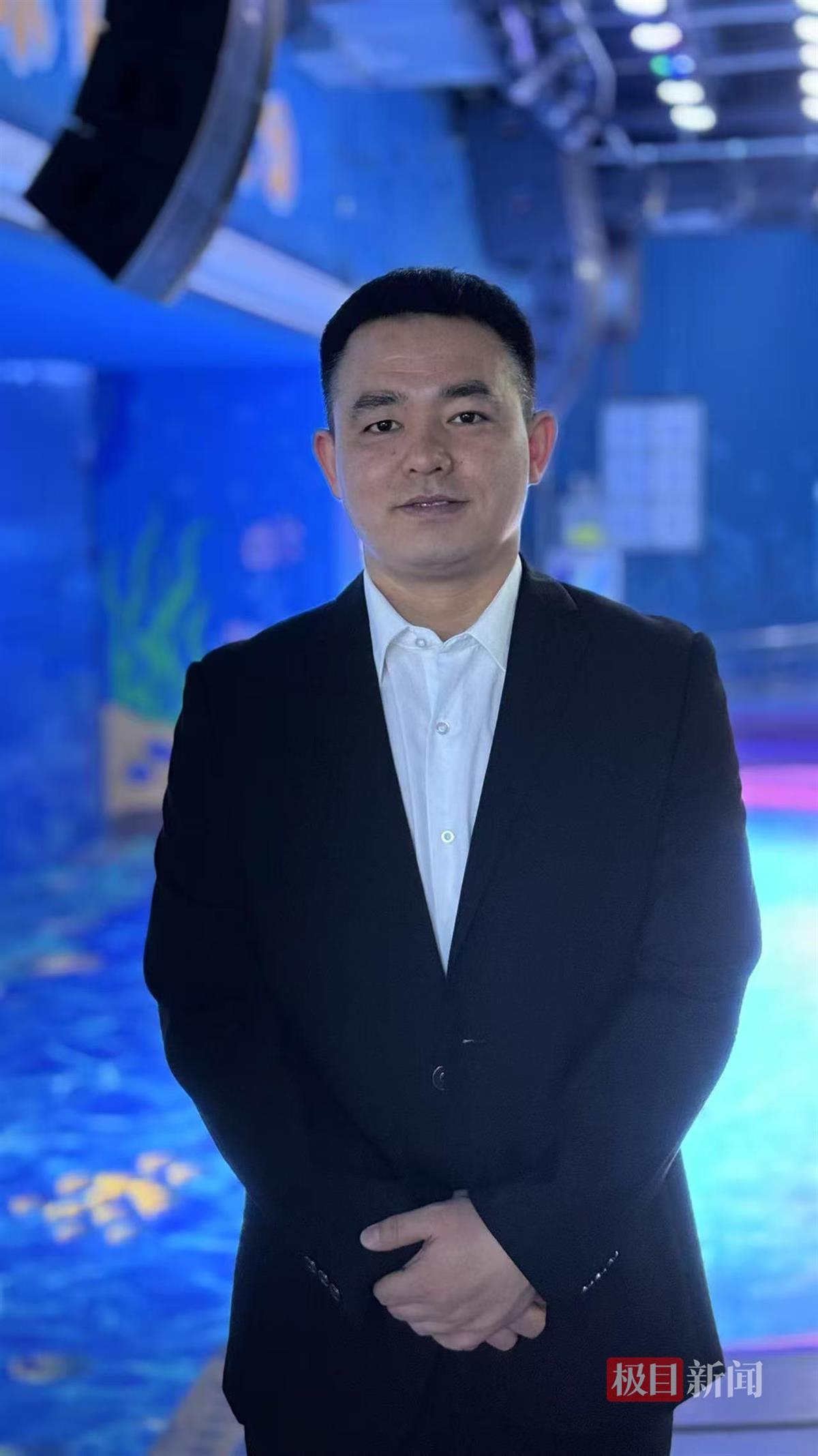 对话爆火东北海洋馆“胖头鱼”刘国强：临时顶班成男版美人鱼，想给观众带来更多快乐