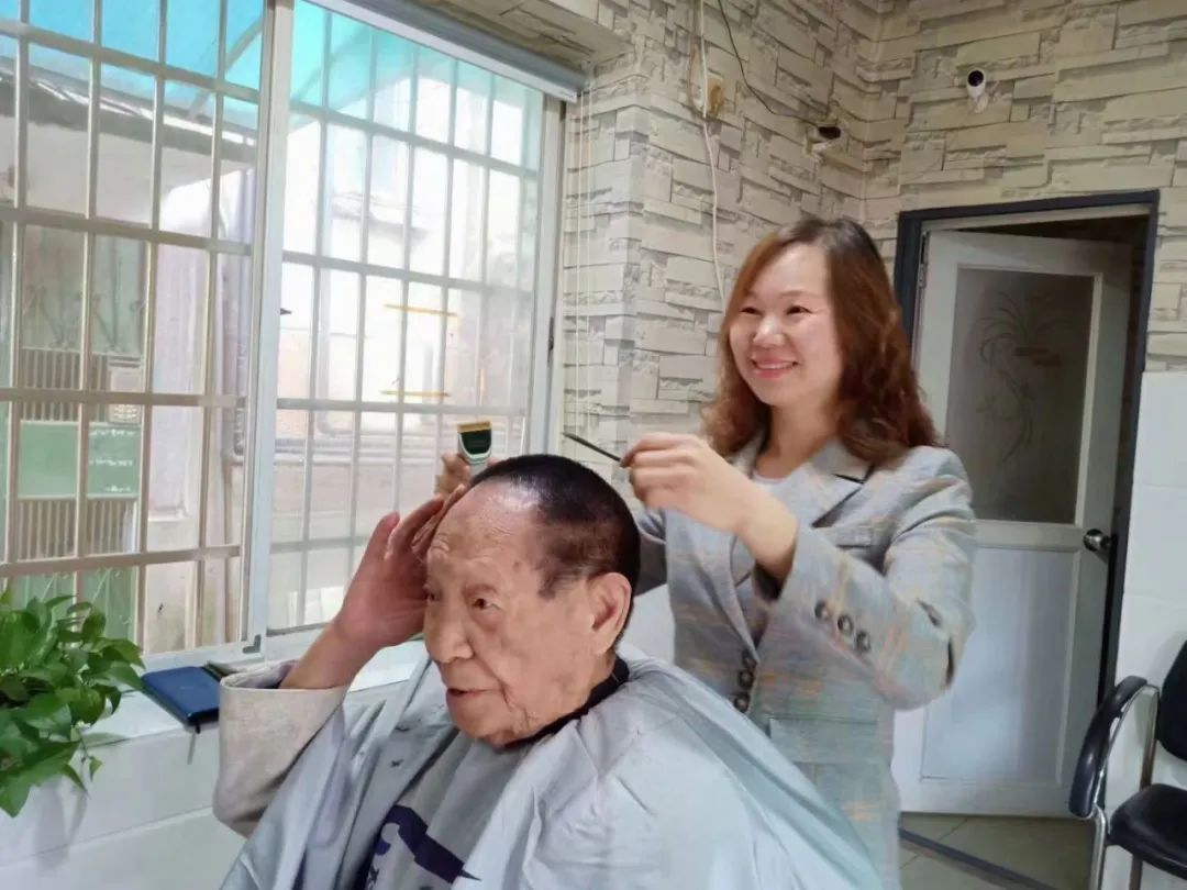 今天，格外想念……