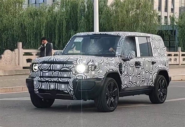 平价路虎卫士！奇瑞iCAR V27官方谍照曝光：20万起剑指坦克300