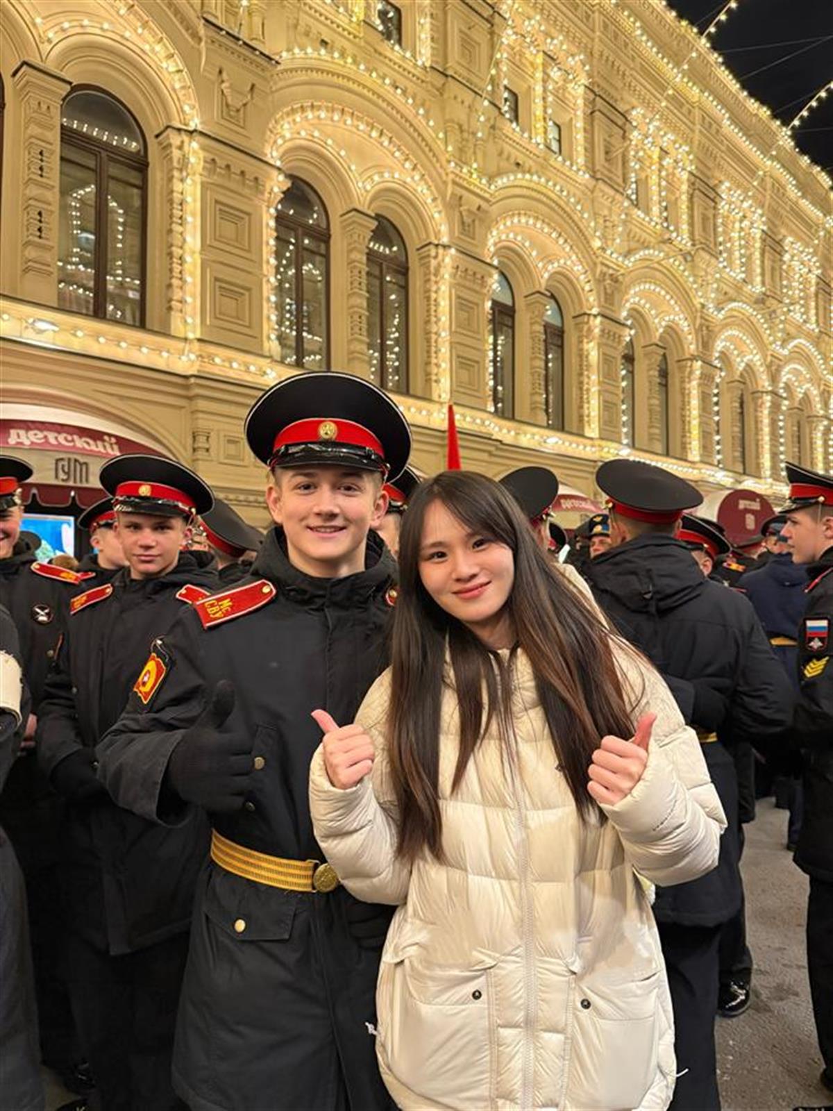 同学合影.jpg