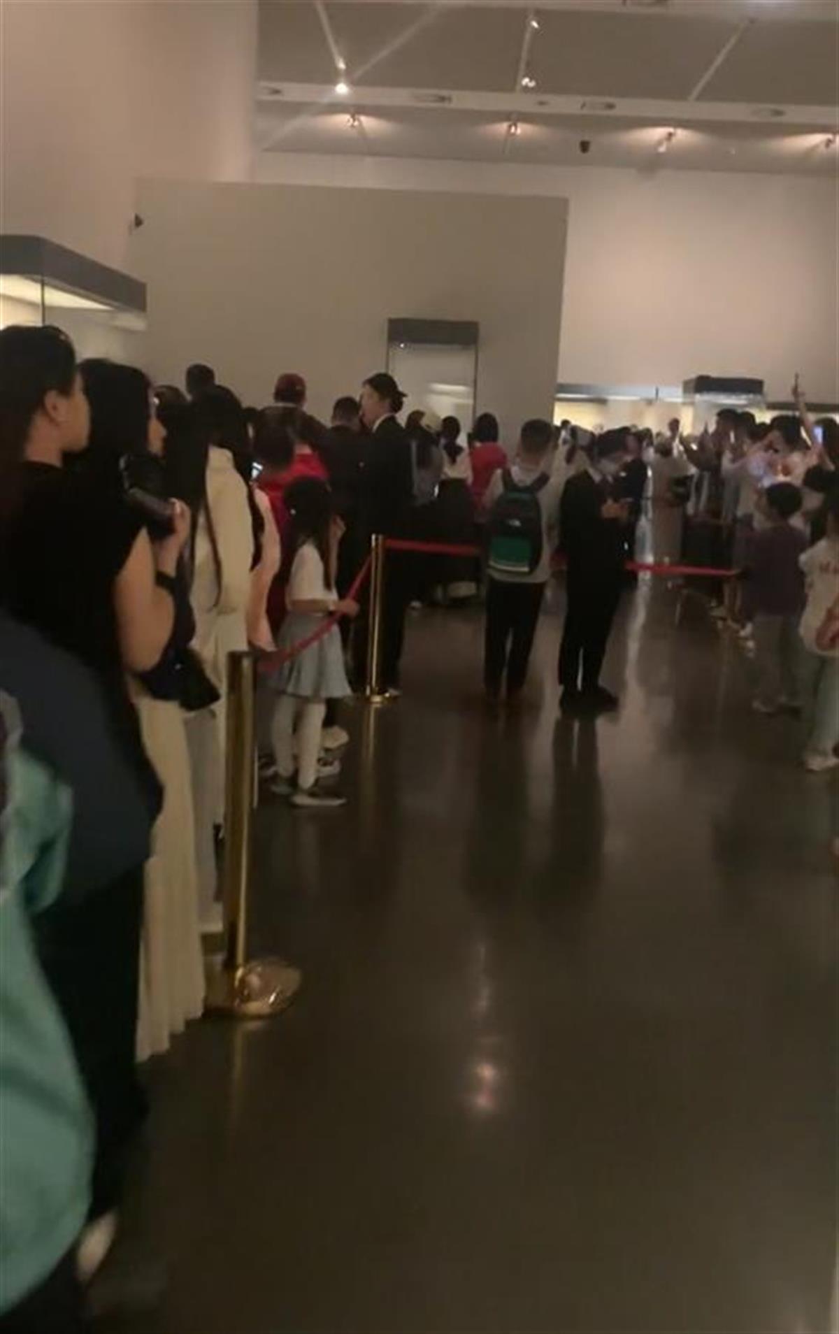 Screenshot_20250502_190156_com.huawei.himovie.loc.jpg