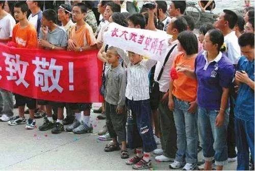 17年前被救的孩子们，如今闪闪发光！