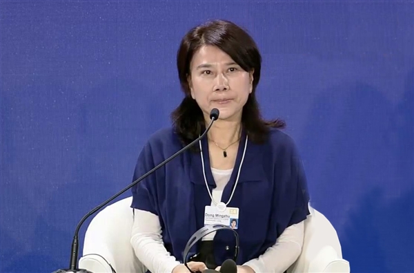 曾称用完更漂亮！董明珠孟羽童直播力荐美容仪仅卖4单：9800元/台
