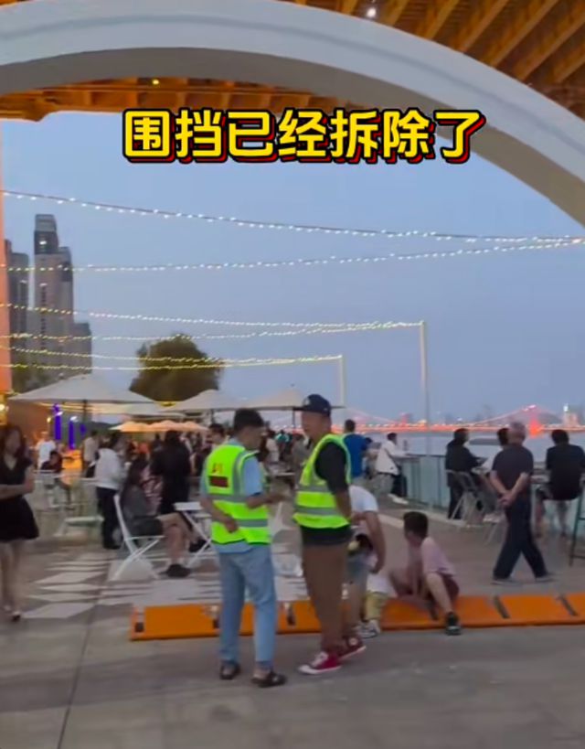 武汉新晋网红打卡点杨泗港大桥在“圈地收费”？管理方回应