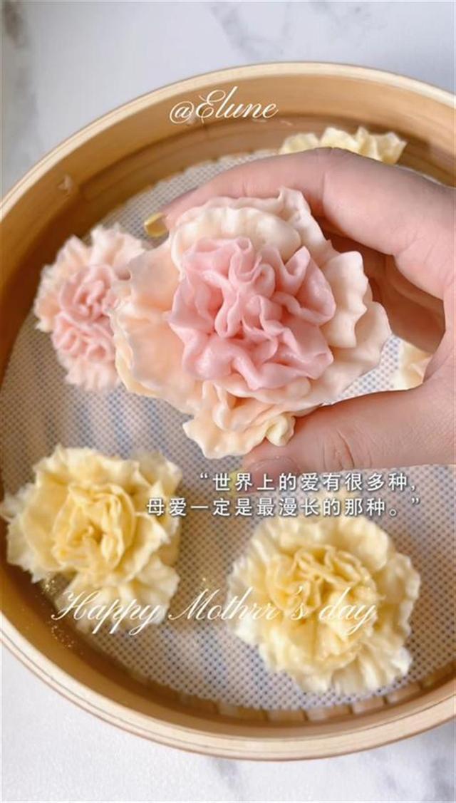 女子做“康乃馨馒头”送妈妈获上万点赞，本人发声