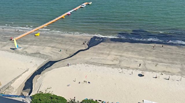 排污染黑海水后用沙土覆盖黑泥？汕尾环保部门：非欲盖弥彰