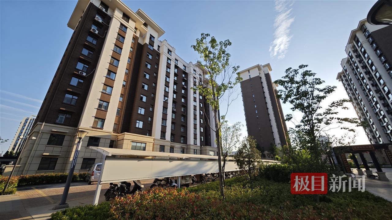 实探“不论男女到22岁就分一套房”的山东南村社区：新建安置房品质不输商品房，60岁以上老人每年还可领七千元补贴