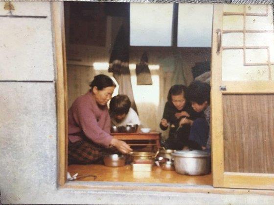 三战总统终成正果，草根逆袭的李在明能否治愈撕裂的韩国？
