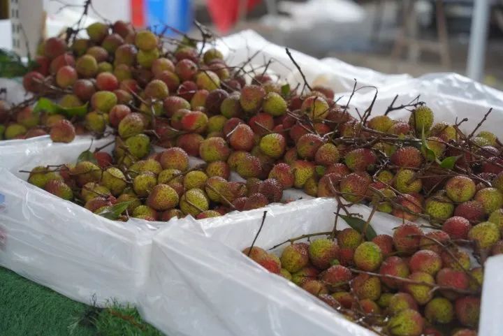 全网最热门水果，吃一顿要花100套房？医生：每次吃别超15颗
