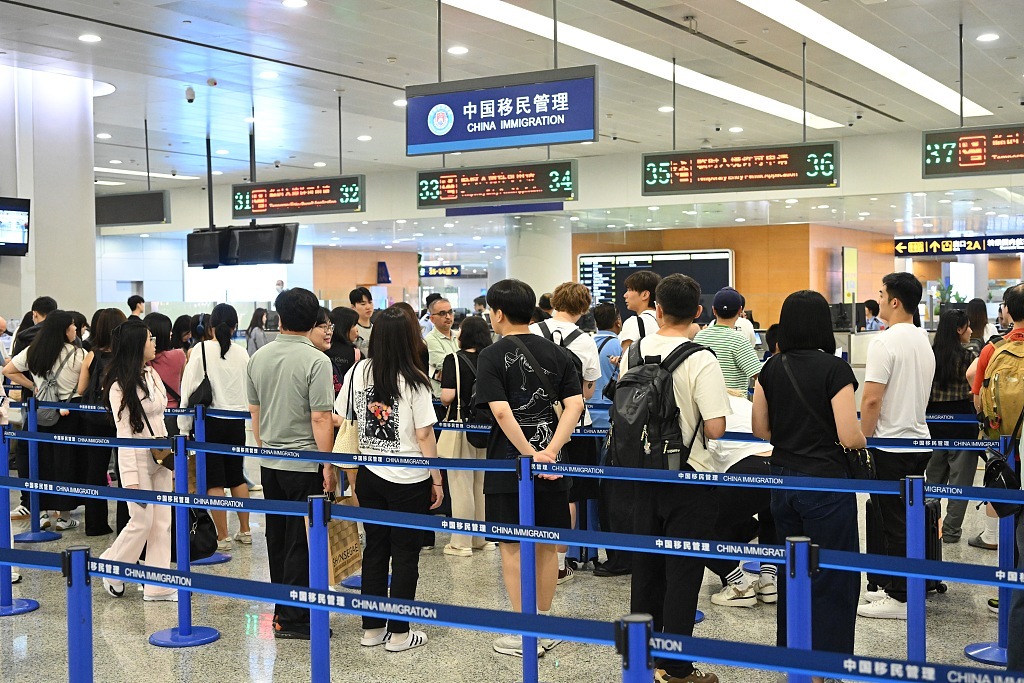 今起试行，中国单方面免签“朋友圈”再增4国