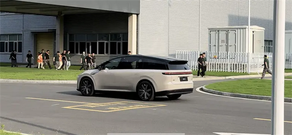 李想：i8已到最后筹备阶段 7月下旬发布