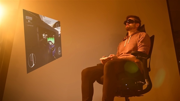 这椅子不简单！9800X3D+RTX 4060塞进电竞椅：一根线即可运行