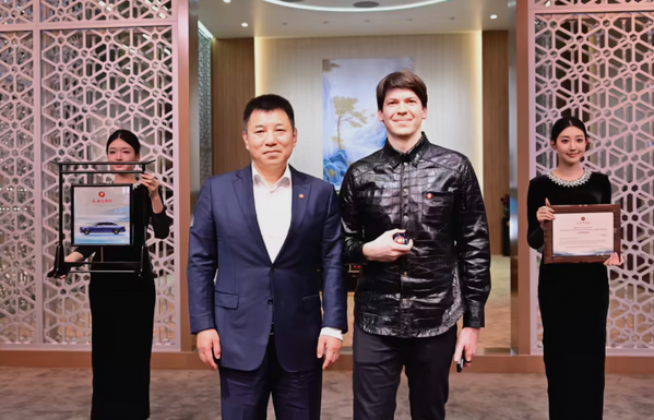 150万美元！一台二手红旗金葵花刷新国产豪车单台出口价格纪录