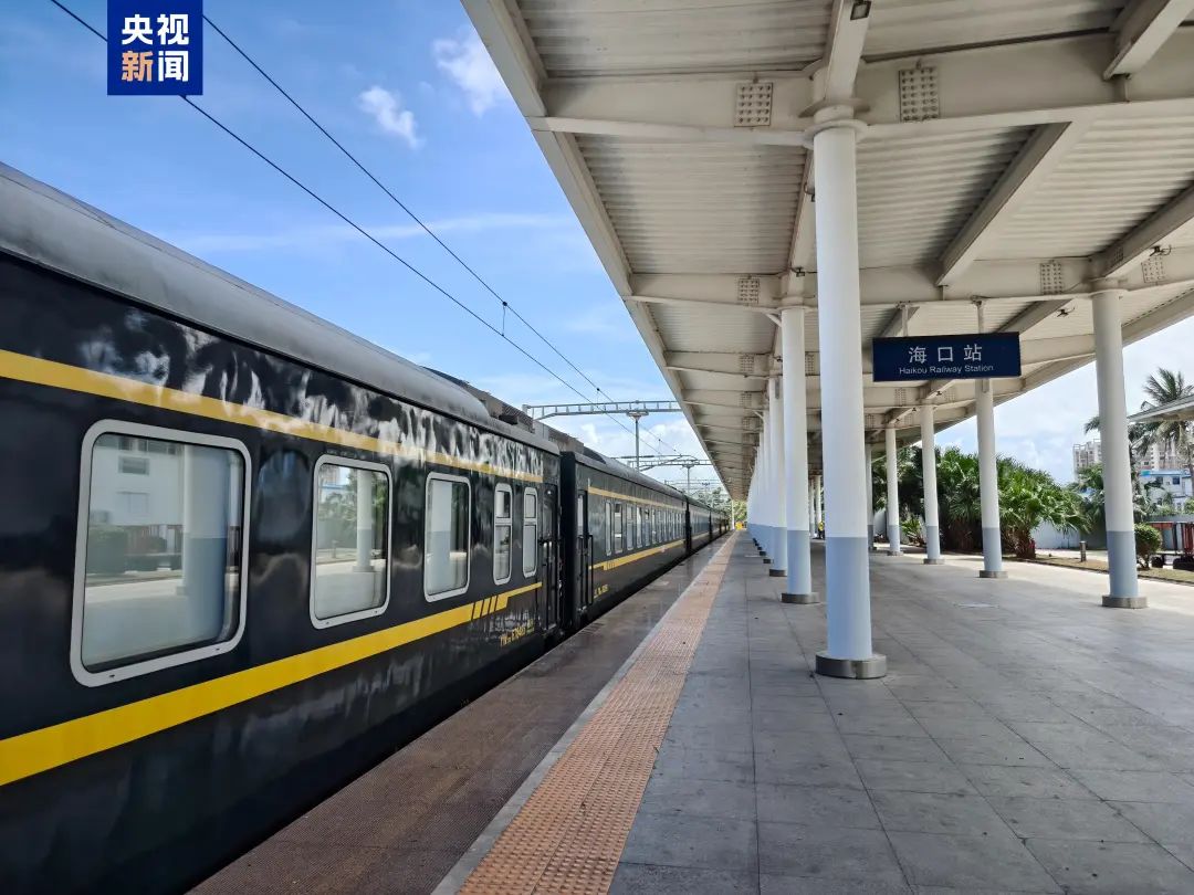今年第1号台风“蝴蝶”生成！南海将现3到5米巨浪，海南部分港口、列车停运，广东将迎入汛以来最强降水