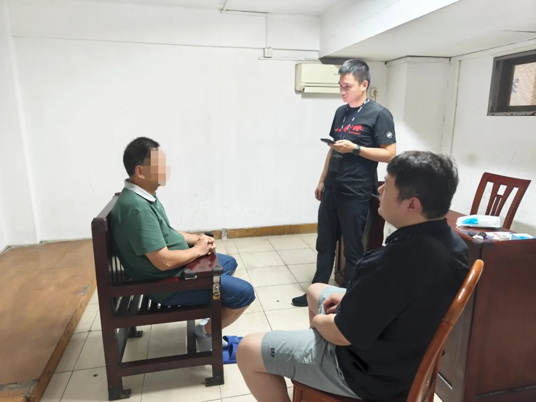 江苏警方通报，105名“苏超”“黄牛”落网