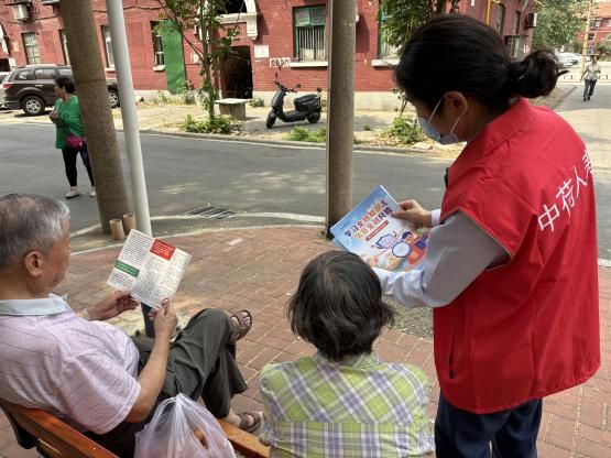 中荷人寿河南省分公司全面启动“普及金融知识万里行”活动