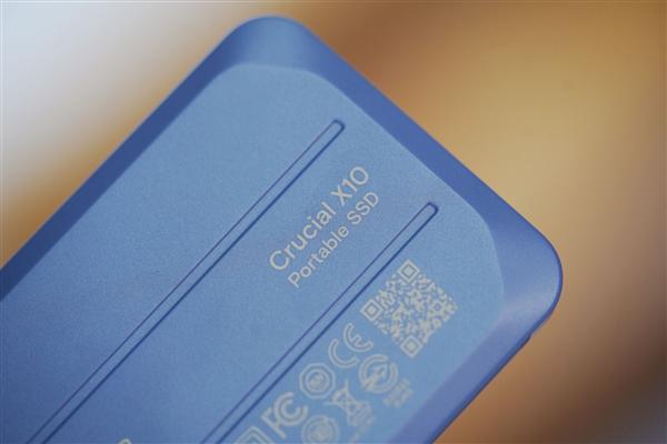 3米摔不坏！英睿达X10 Portable SSD图赏