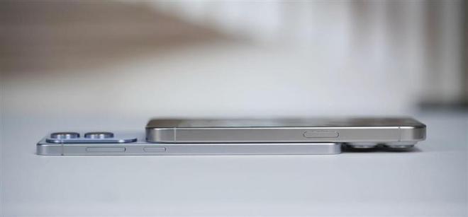 终于又见轻薄旗舰机！三星Galaxy S25 Edge全面评测：也许这才是智能手机的本质